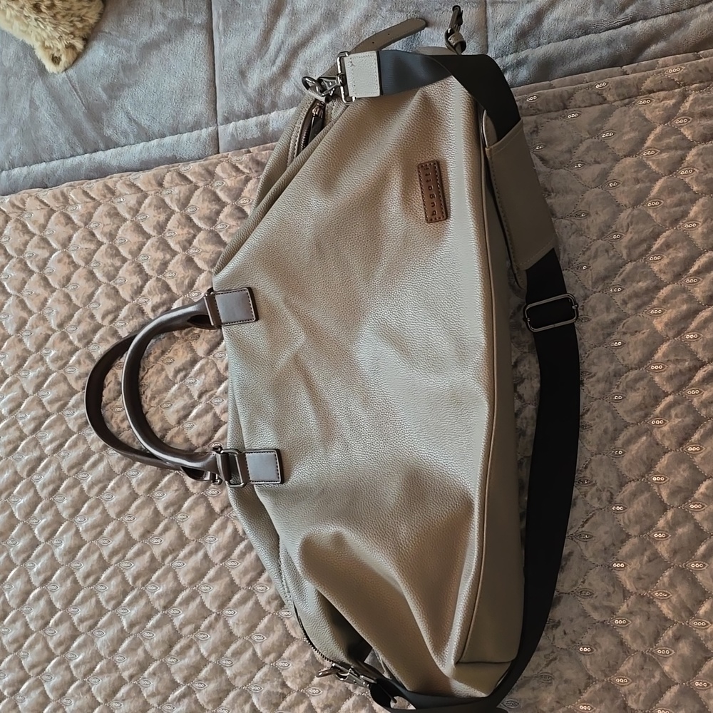 Bugatti Duffel Grey New Vegan Leather